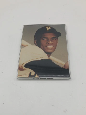 Vintage Roberto Clemente Pittsburgh Pirates 1960 Refrigerator Magnet Rare Cover