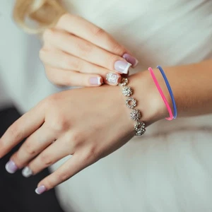 Pulseras elásticas de silicona de 10 piezas bandas de goma de colores - Imagen 1 de 10