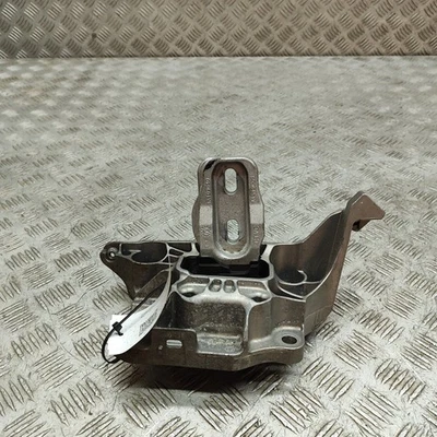 Peugeot 208 MK2 P21 Left Side Engine Mount 9824312980 1.2 Hybrid 100kW 2024 - Image 1 of 4