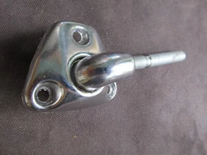 NICE Chrome 1980's GM OEM SUNVISOR BRACKET 1982 1984 1986 1988 1990 - Picture 1 of 3