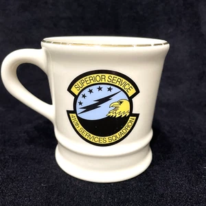 Vintage USA Air Force KI Sawyer 410th Squadron Superior Services Kaffeebecher Militär - Bild 1 von 9