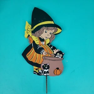 Vintage Halloween Witch with Cats Hand Painted Folk Art Wood Lawn Ornament - Picture 1 of 6
