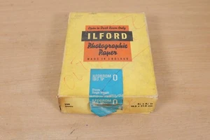 Vintage Ilford Photographic Paper Ilfobrom IBO.1P Glossy Single Weight 6.5x8.5" - Picture 1 of 4