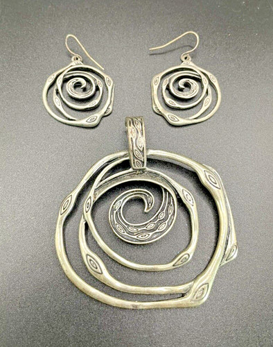 VETEMENTS Premier Designs Gioielli Argento Girocollo Ciondolo e Orecchini Anticato