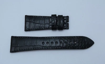 Correa de reloj Fendi de cuero con patrón de caimán negro 22-18 genuina Foto 1 de 3