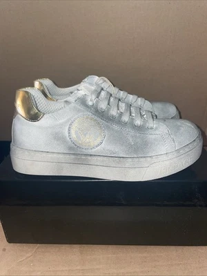 New Versace Boys Sneakers Size 32 euro Size 1 US - Image 1 of 4