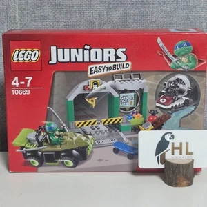 LEGO Juniors - Turtle Lair - 10669 - New Sealed - Picture 1 of 11