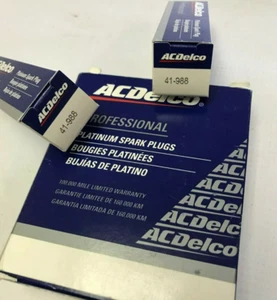 NEW GENUINE GM ACDelco Iridium Spark Plugs 41-988 Set Of 8 - Picture 1 of 1