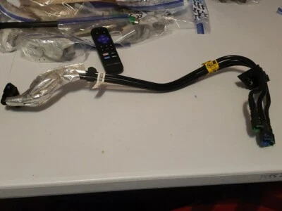 NUEVA manguera de línea flexible de alimentación y retorno de inyección de combustible para Oldsmobile Aurora 1995 Foto 1 de 4