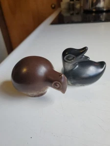 Vintage Howard Pierce Pottery Ceramic Quail/ Duck/ Birds Pair - Picture 1 of 8