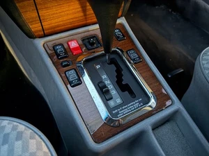 Mercedes Benz 190E W201 Chrom Schaltknüppel Einfassung Chrom Metall - Bild 1 von 4