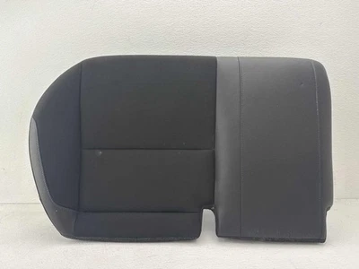 Cojín inferior del asiento inferior trasero izquierdo Ford Focus RS 2016-2018 fabricante de equipos originales Foto 1 de 4