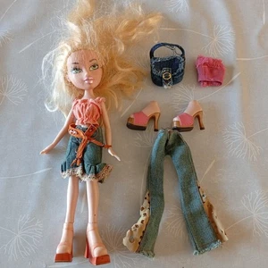 Vintage Bratz Strut It! It ! 1st Edition CLOE Doll MGA 2003 # 26 - Picture 1 of 2