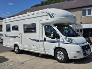 Auto-Trail Apache 725 SE 6 Berth Coach Built Motorhome *Fixed Bunk Beds* - Picture 1 of 23