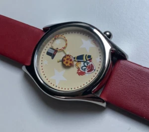CIRCUS UHR CLOWN MANEGE EDITION NEU ARMBANDUHR VARIETE ZIRKUS EDITEUR AKTEO NOME - Bild 1 von 5