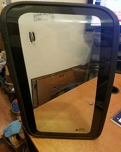 1986.5-1997 NISSAN HARDBODY TRUCK QUARTER DRIVER LH GLASS REAR POP-OUT KING CAB  - Picture 1 of 6