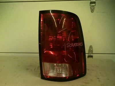 2009,2010,2011,2012,2013,2014,2015,2016,2017,2018 Ram 1500 Tail Lamp RH OEM Foto 1 de 4