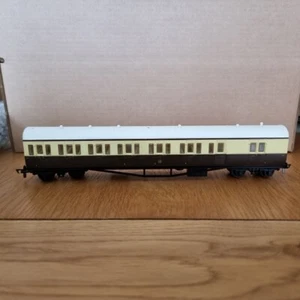 Airfix OO Class B Suburban Brake Coach 54250-0. GWR Livery. UnBoxed. No. 6895 - Picture 1 of 14