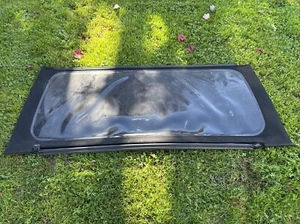 Jeep Wrangler 18-24 Premium Black Twill Tinted Rear Window Mopar 5VP84FX9AC - Bild 1 von 12
