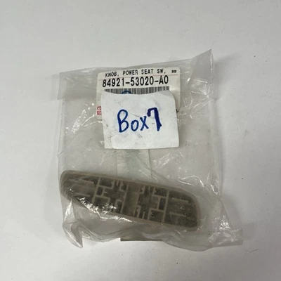 NUEVO 2010-2015 LEXUS IS250C 350C PERILLA DE AJUSTE ASIENTO DELANTERO IZQUIERDO 8492153020A0 OEM Foto 1 de 4