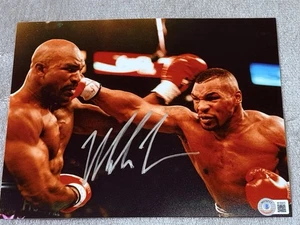 MIKE TYSON AUTOGRAPHED SIGNED 8X10 PHOTO BECKETT BAS COA HEAVYWEIGHT CHAMP - Picture 1 of 2