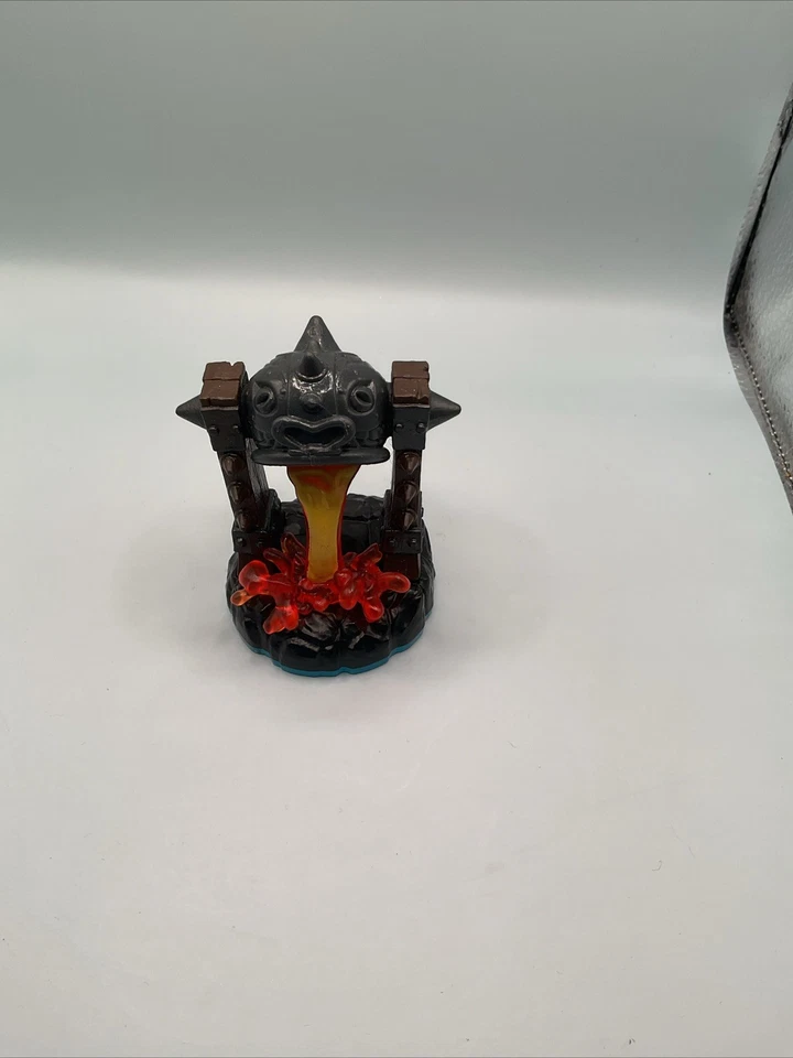 Skylanders SWAP FORCE Artículo Mágico: FIERY FORGE (base azul) Foto 1 de 1