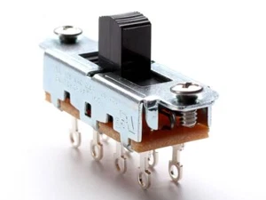 Interruptor deslizante Switchcraft de 3 posiciones, negro (Mustang) - Imagen 1 de 1