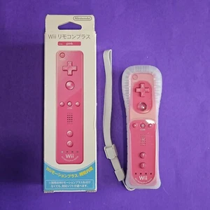 Official Wii Remote Nintendo Motion Plus PINK 👾Nunchuck Wii U BOX Controller - Picture 1 of 2