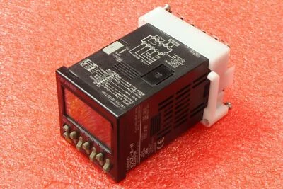 1PZ Un Contatore Preset Multifunzione H7CX-A-N 100-240VAC Nuovo In Scatola - Immagine 1 di 2