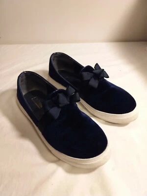 Catherine Womens Malandrino Blue Velvet Bow Slip On Sneakers Sz 7.5 - Image 1 of 4