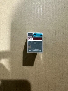 1SVR405611R1100 ABB Pluggable interface relay CR-M024DC2L 2c/o 24VDC 250V/12A - Picture 1 of 6