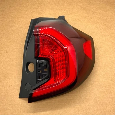 OEM 22-24 GMC Terrain Passenger Right Side Tail Light Stop Bulb Lamp 87838560 - Image 1 of 4
