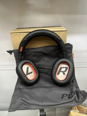 Plantronics Voyager 8200 UC (Poly) - Bluetooth Dual-Ear (Stereo) Headset * NEW * - Image 1 of 4