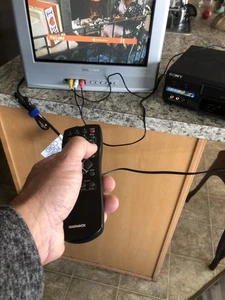 Magnavox 14MS2331/17 CRT 14" Farb Röhrenfernseher Gaming Retro VHS Fronteingang  - Bild 1 von 19