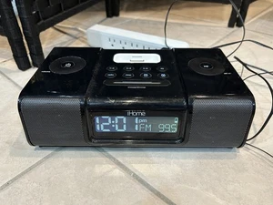 EUC iHome AM/FM Radiowecker iP9 iPod Dock schwarz getestet & funktioniert ohne Fernbedienung - Bild 1 von 5