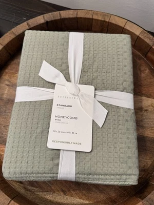 Pottery Barn Honeycomb Sham STANDARD Cotton Pillow Cover Seagrass Green NEW - Image 1 of 4