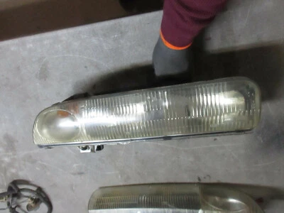 Driver Headlight 96 97 98 99 Saturn SL1 SL2 - Image 1 of 4