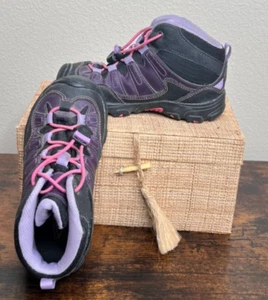 Keen Mädchen Pagosa lila schwarz Bungee wasserdicht mittelhohe Wanderschuhe Größe 12 - Bild 1 von 9