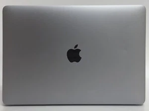 2019 MacBook Pro 13 inch 2.4 i5 16GB 256GB Iris Plus Graphics 655 MV962LL/A Used - Afbeelding 1 van 7