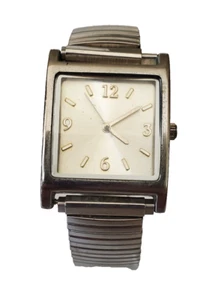 Women's Watch Stainless Steel Caseback V-360 Japan Movt Conl 2178 377 Battery - Picture 1 of 4