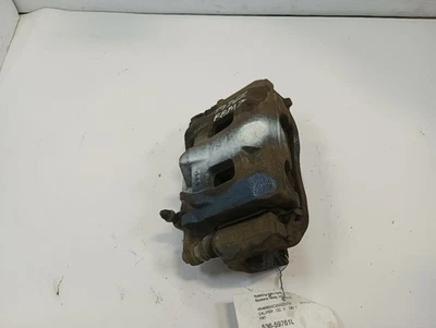 Pinza delantera izquierda de Subaru Legacy Outback 2016 12011994 Foto 1 de 4