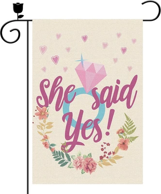 Bandera de jardín She Said Yes - compromiso/ducha nupcial/ducha de boda/parte de propuesta Foto 1 de 4