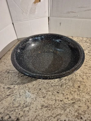 Vtg Black &  White Speckled Enamelware wash basin. Large Bowl 3" x 13-1/2". - Image 1 of 4