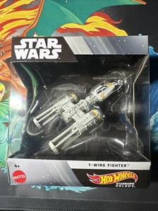 STAR WARS HOT WHEELS SELECT STARSHIP Y-Wing Die-Cast Metal #31 - Picture 1 of 2