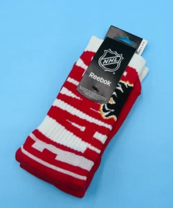 Calgary Flames Crew Socks Mens Large Sz 9 - 11 Reebok Hockey NHL White Red Y2K - Picture 1 of 3