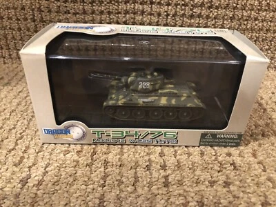 Dragon Armor 1:72 T-34/76 Mod. 1942 w/Cast Turret Leningrad Front 1943 No. 60214 - Image 1 of 4