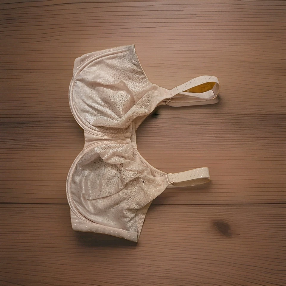 SUJETADOR CON AROS WACOAL BACK APPEAL 855303 TALLA 36G Foto 1 de 4