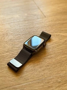 Apple Watch Series 9 GPS + Cellular 41mm Stainless Steel Graphite + Accessories - Zdjęcie 1 z 7