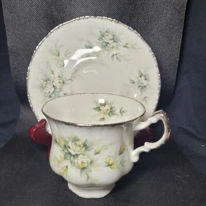 Vintage Paragon "First Love" Roses Bone China Tea Cup and Saucer Platinum Trim - Picture 1 of 10