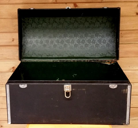 Antique Auto Wood Cargo Trunk,Black Canvas Dome Top Car Chest w Lock, Alligator Cover
